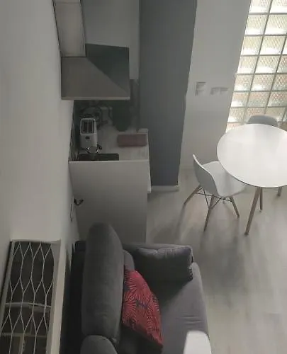 アパート Valencialoft バレンシア